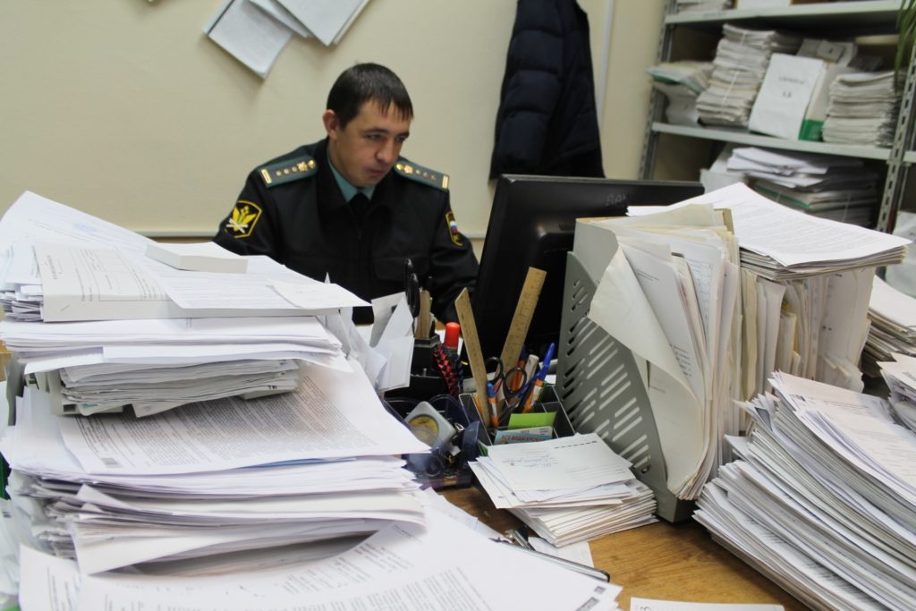 Что делать если приставы бездействуют